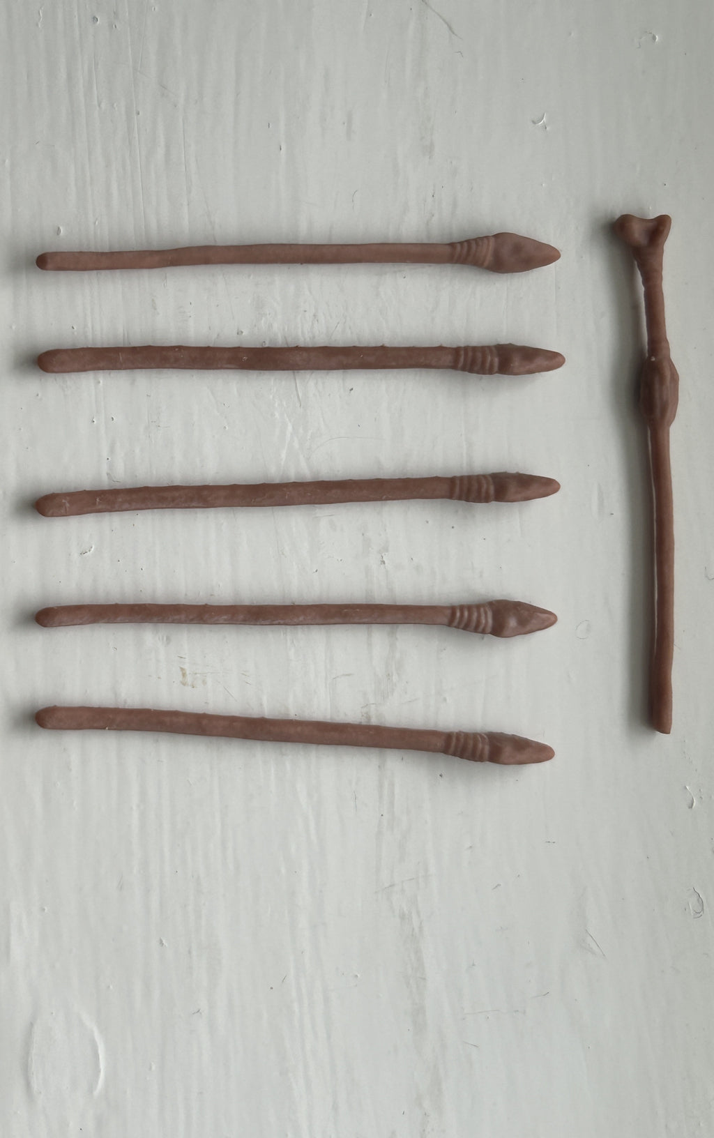 FIVE VINTAGE STAR WARS REPRODUCTION REPLICA WEAPON EWOK SPEARS X5 & CHIRPA STAFF