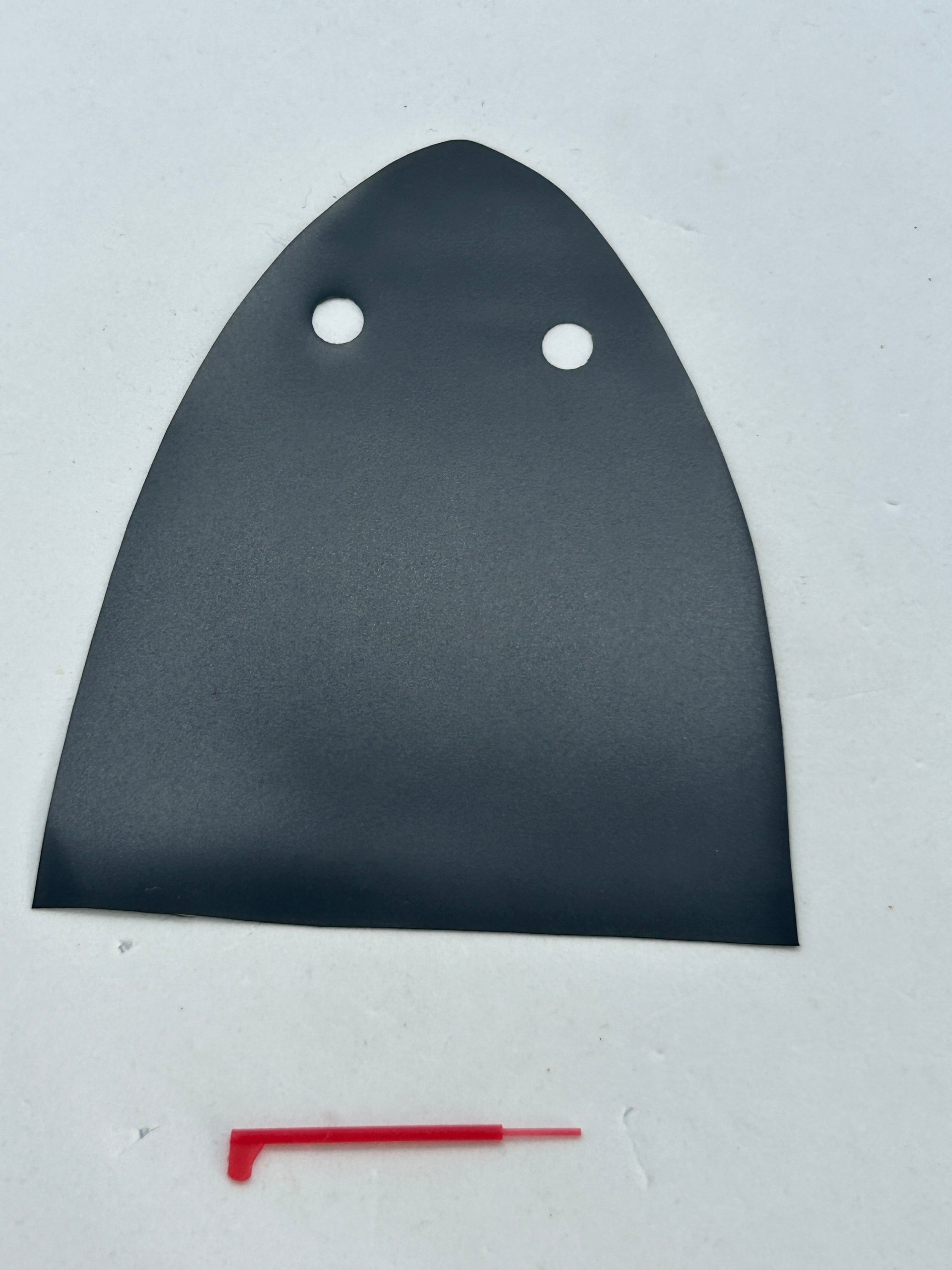 VINTAGE STAR WARS DARTH VADER REPLICA CAPE AND 3D WEAPON