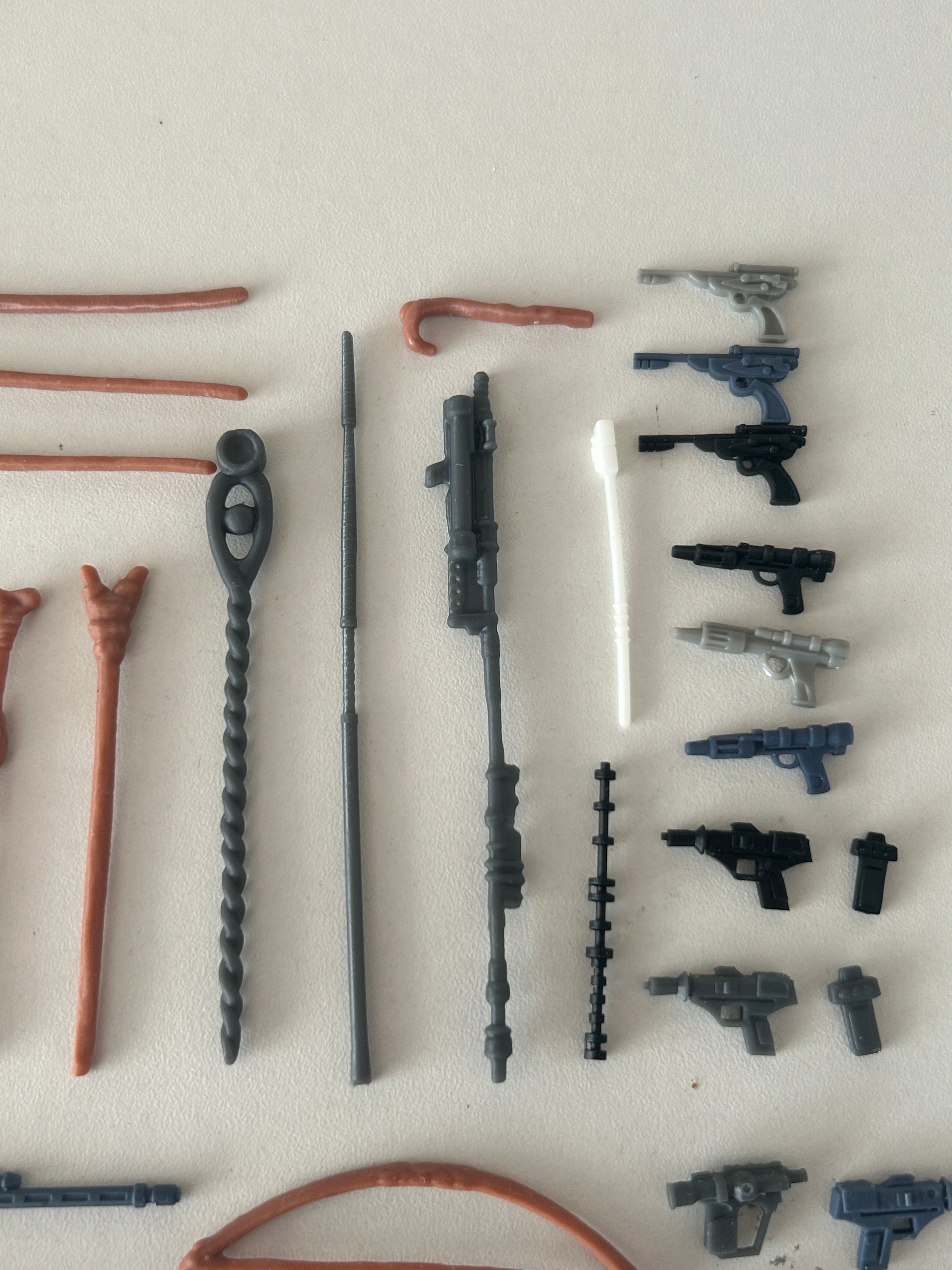VINTAGE STAR WARS REPRODUCTION/REPLICA WEAPONS STARTER SET 60+ ITEMS 3D PRINTED