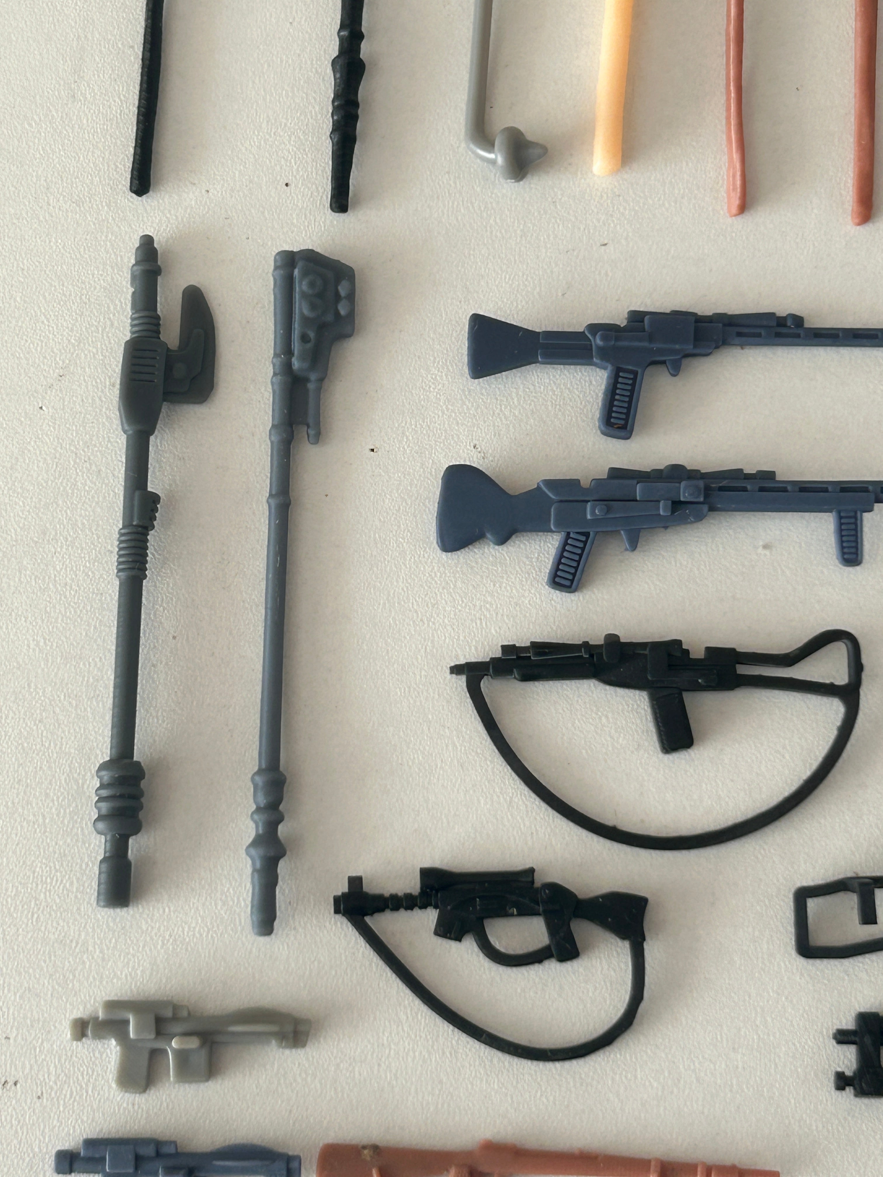 VINTAGE STAR WARS REPRODUCTION/REPLICA WEAPONS STARTER SET 60+ ITEMS 3D PRINTED