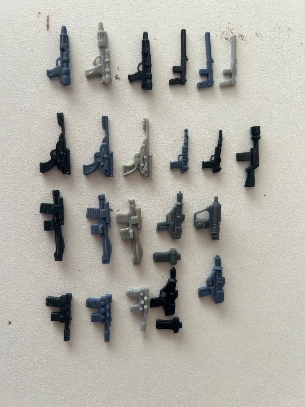 VINTAGE STAR WARS REPRODUCTION REPLICA WEAPONS BLASTER SET 24 ITEMS 3D PRINTED