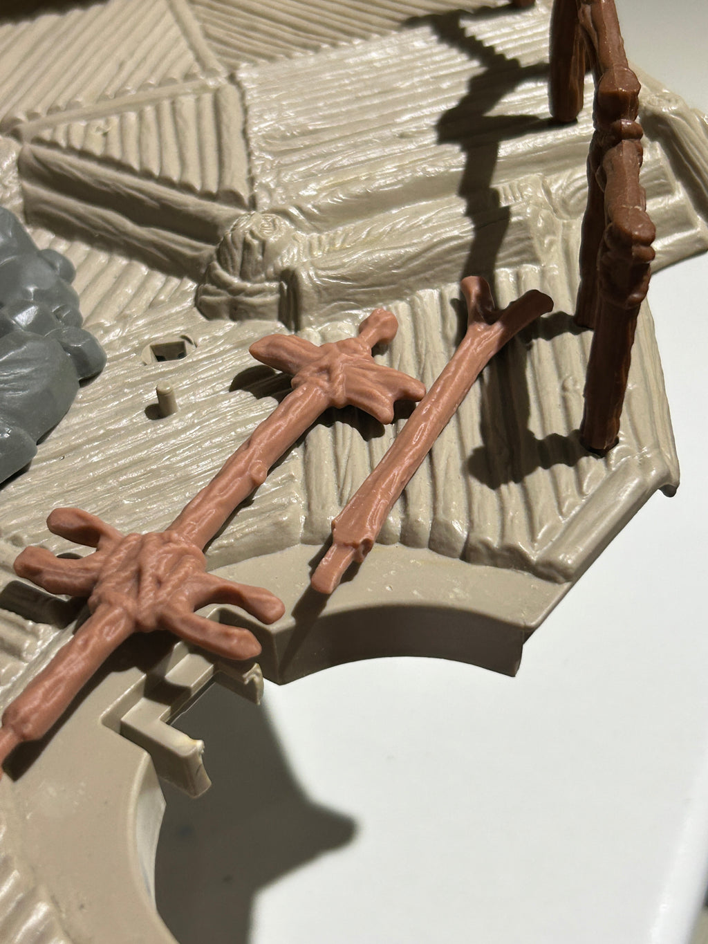 VINTAGE STAR WARS REPRODUCTION/REPLICA  EWOK VILLAGE FIRE PIT SUPPORTS & SPIT 3D