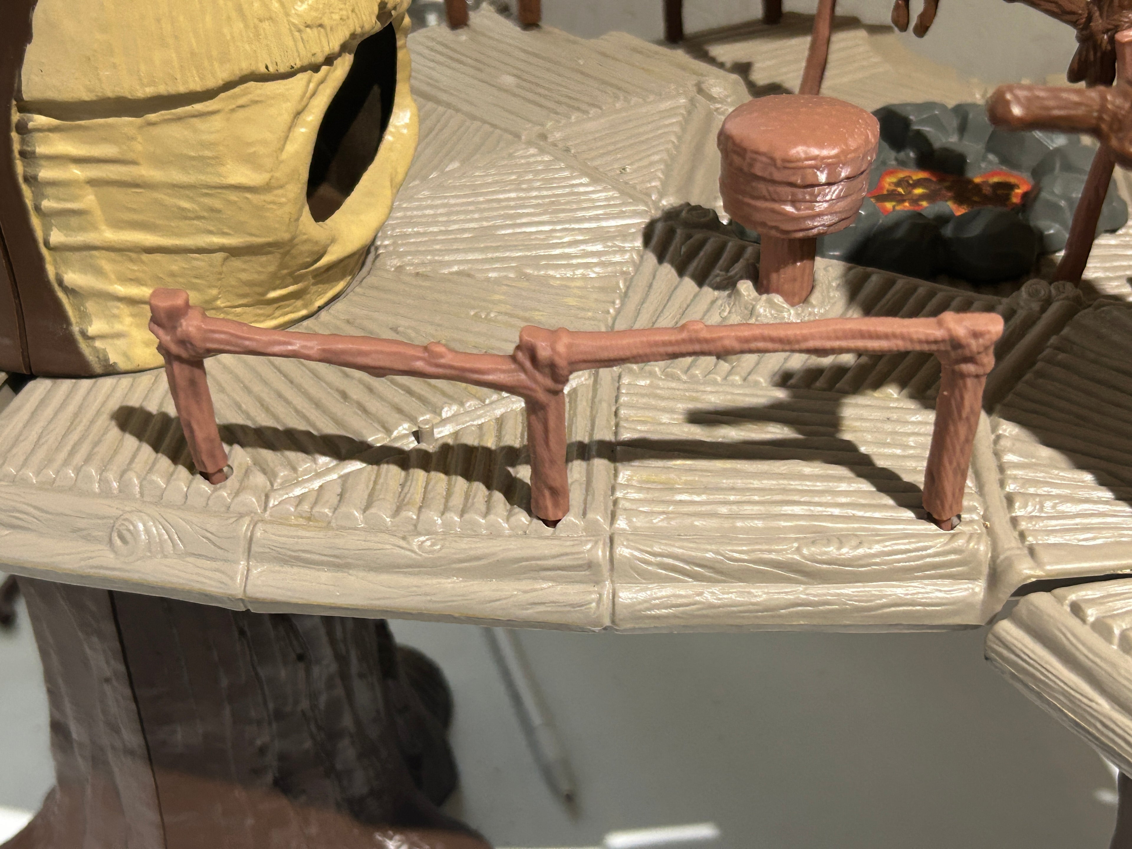 VINTAGE STAR WARS REPRODUCTION/REPLICA  EWOK VILLAGE RAIL 3 PRONG PRINTED