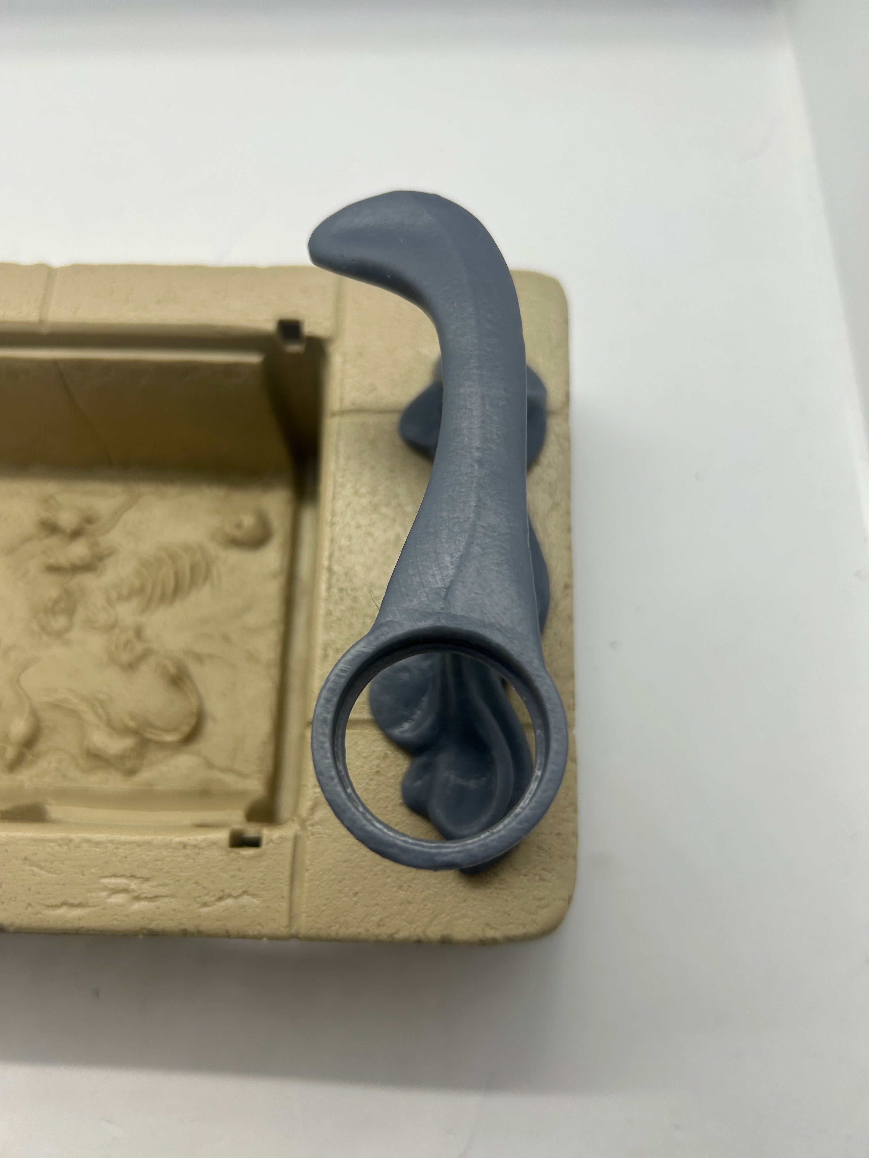 VINTAGE STAR WARS REPRODUCTION JABBA THE HUTT PLAYSET PIPE AND BONG STAND 3D